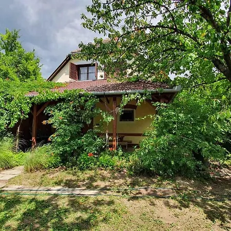 Feriehus In - Balaton 43123 Siófok